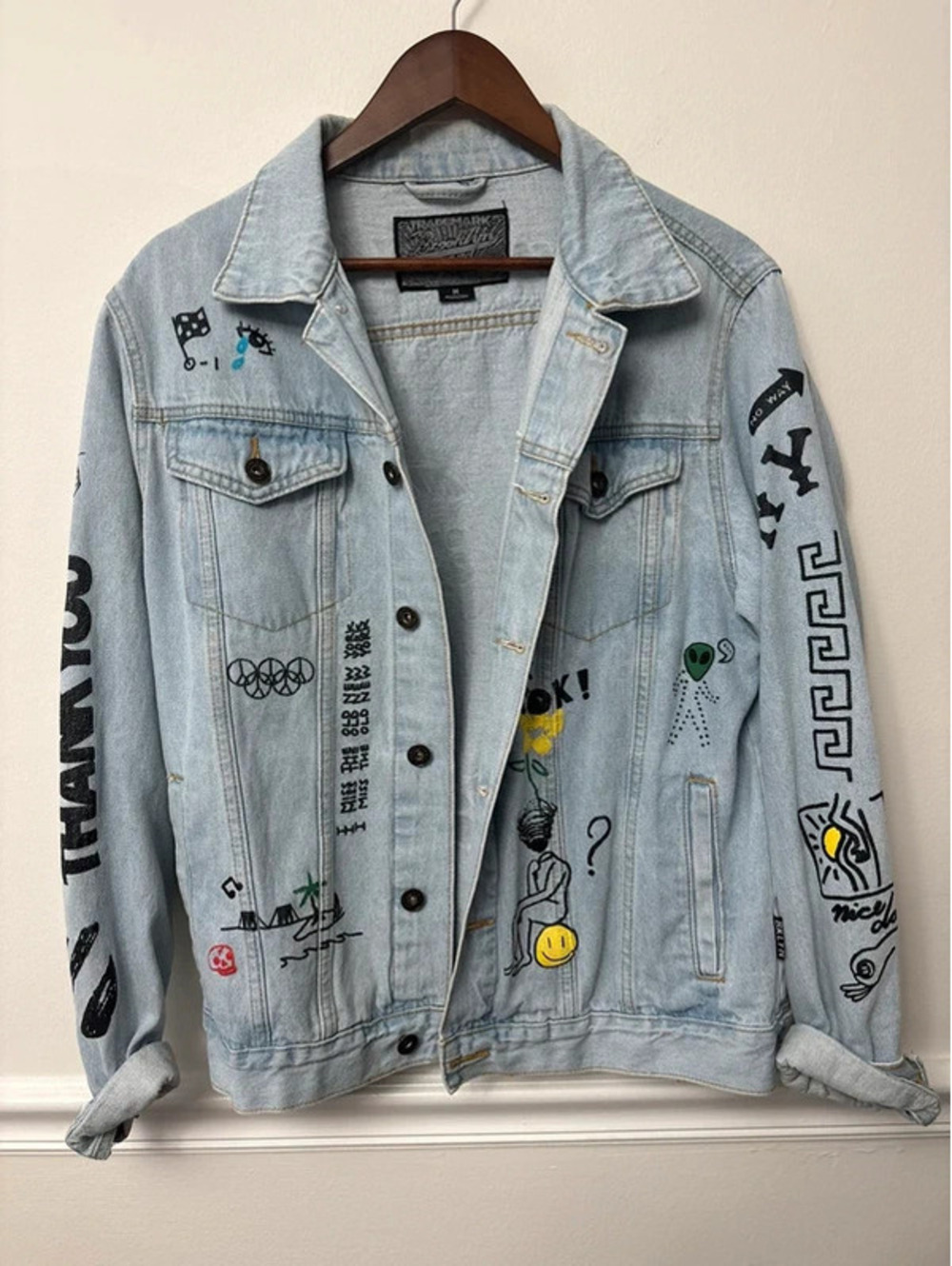 Y2K Graffiti Graphic Light Wash Denim Jacket